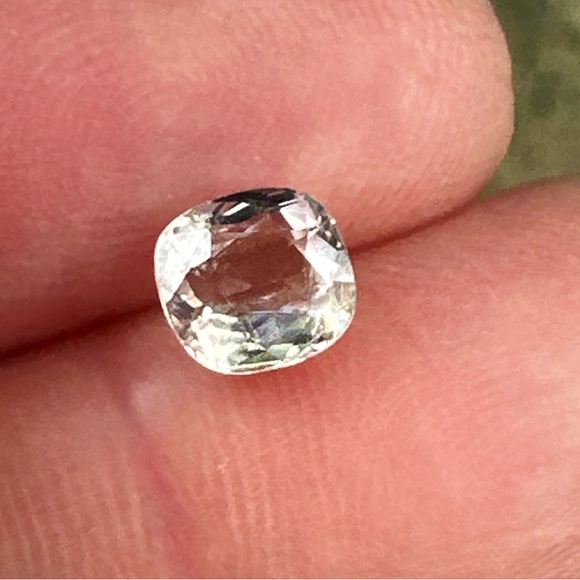 1.12cts Natural Pink Morganite GEM - Picture 13 of 17